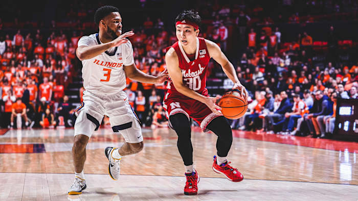 Keisei Tominaga 2022-23 Nebraska MBB at Illinois